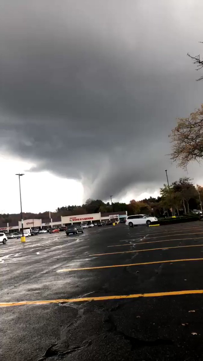 Incredible video from Raynham. Tornado Raynham,Massachusetts News