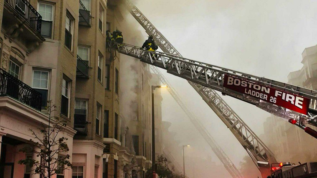 Blaze destroys apartment building near Northeastern University, sends 9 to hospital    