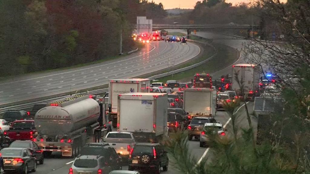 2 injured in Interstate 93 crash in Wilmington    