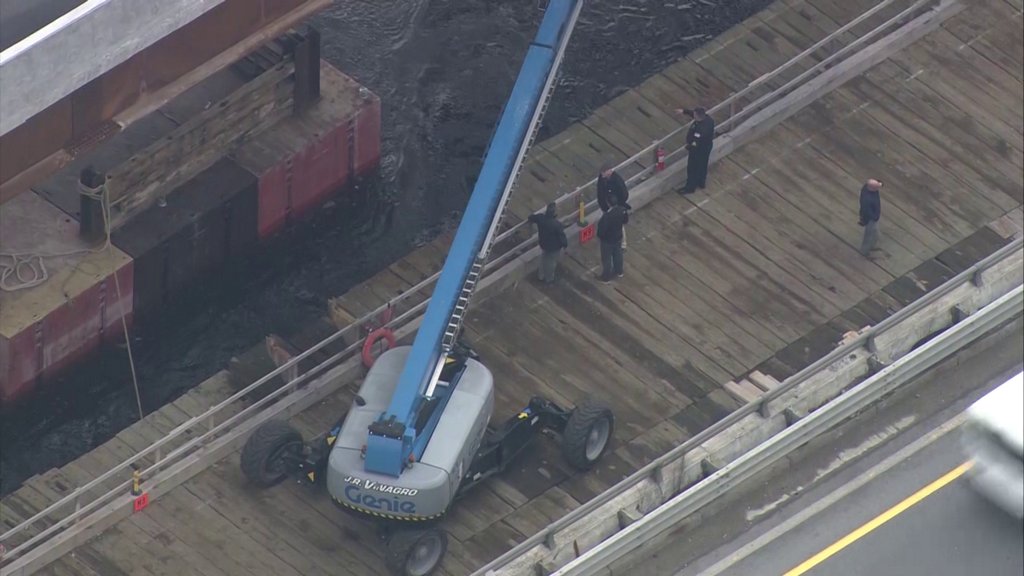 Manchester man killed in construction incident on Mass. highway