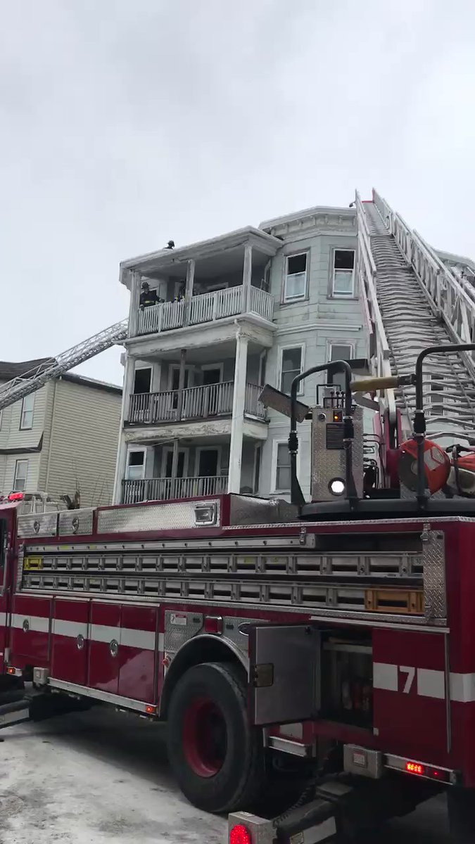 2 alarm fire on magnolia street in Boston is now out 