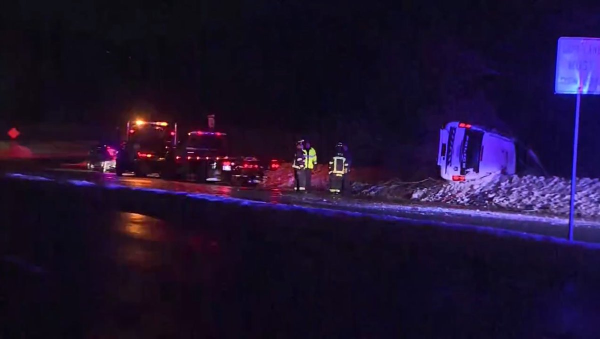 Police are investigating after a #Westminster Police cruiser crashed on the side of Rt. 140 near Sargent Rd early this morning