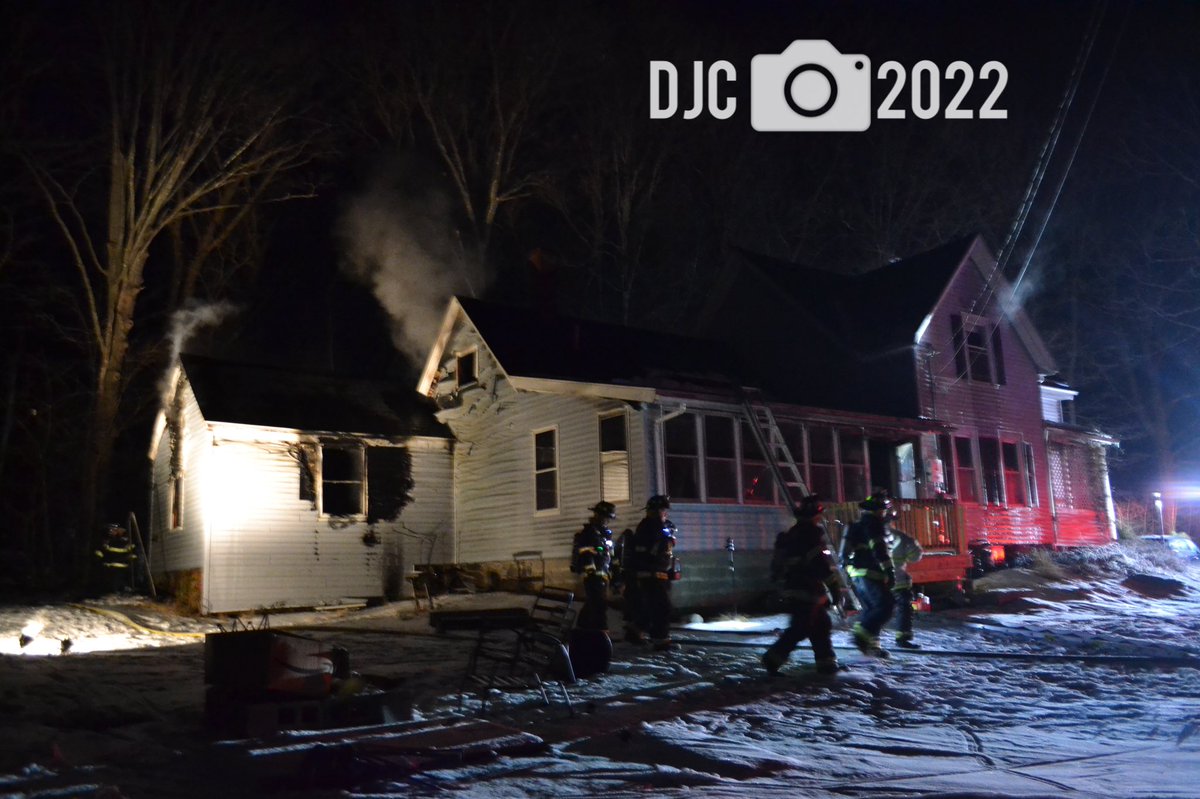 Quick Knockdown  on this 2 Alarm fire in Billerica (it is 6 degrees Fahrenheit)