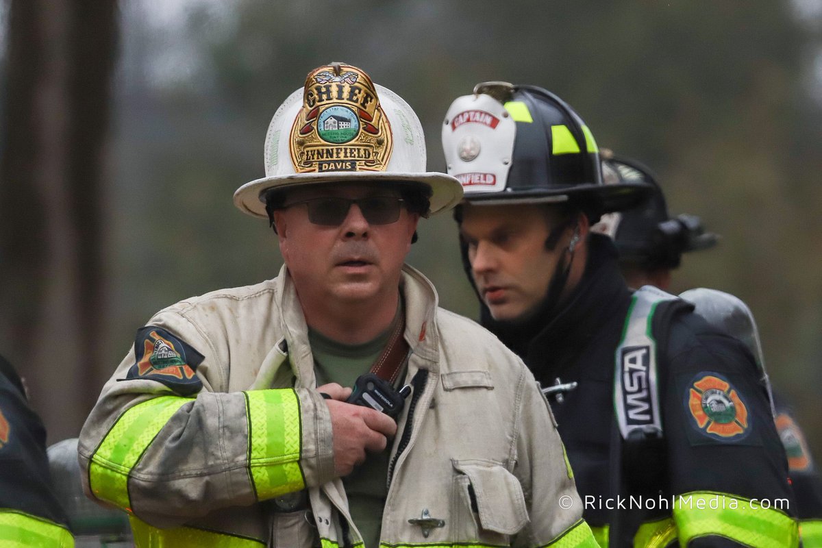 Lynnfield MA Working Fire 211 Summer St. Companies made quick work of an attic fire in an occupied house