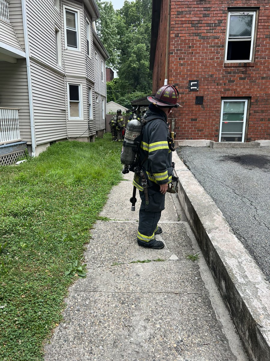 SFD on scene 17 Forest Park Ave. reported fire in  first floor hallway. Fire has been extinguished there are no reported Injuries.Springfield Arson And Bomb Squad is investigating