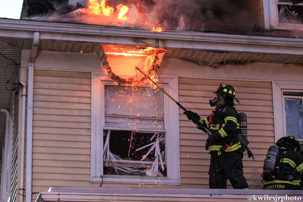 Firefighters in Quincy continue to battle heavy fire inside of a rooming house on Bigelow St that started around 3am this morning. Chief Jackson says that one person jumped from the 2nd floor to escape the flames