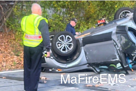 MVA Andover Ma, Dascomb Rd at 93