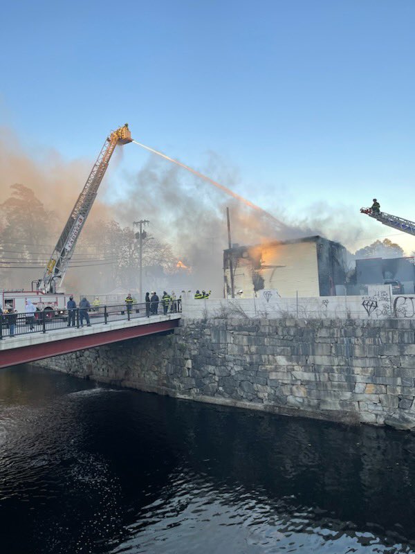 Billerica engine 1 operating mutual aid at the 3rd alarm fire in Lowell 