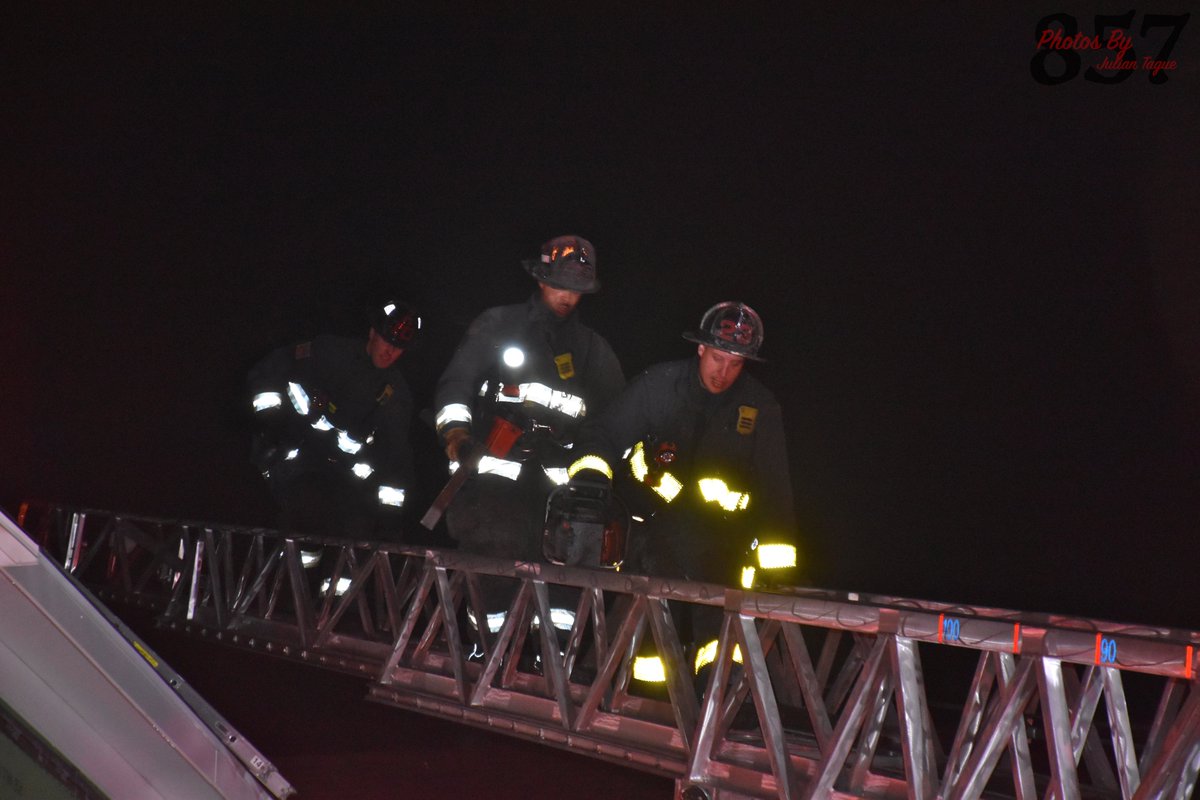 Earlier this evening, Boston Firefighters made quick work of a fire on the 2nd floor of a house under construction on Bolling Circle in Mattapan