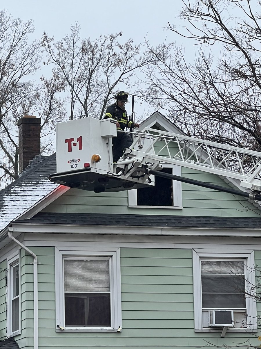 839 Wilbraham Rd.   Working fire. Fire has been extinguished there are no reported injuries 11 people have been displaced and are being assisted by the Red Cross. Springfield Arson And Bomb Squad determined the cause to be a electrical malfunction in  2nd floor