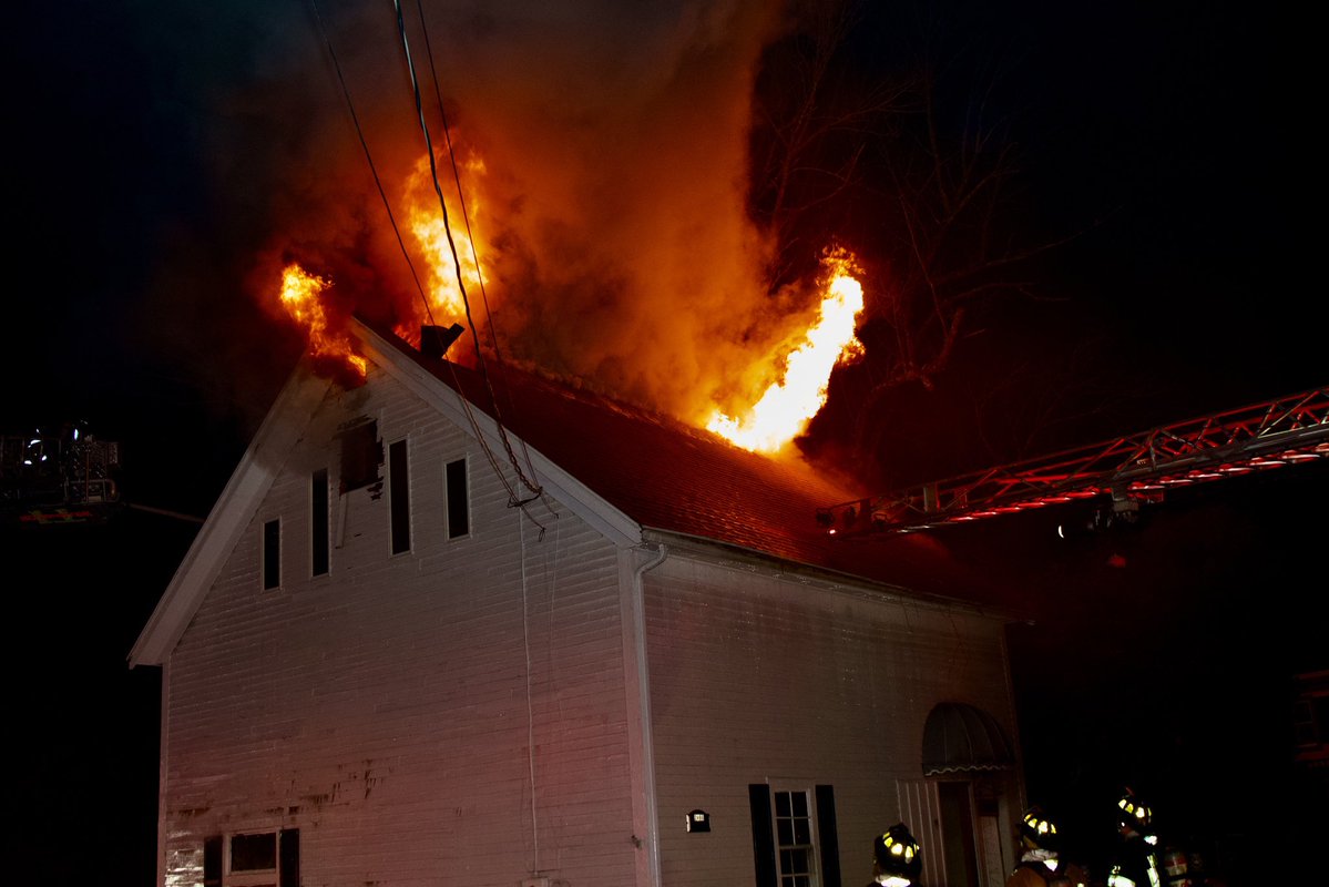 Wilmington Fire fought a 2 Alarm fire this morning 