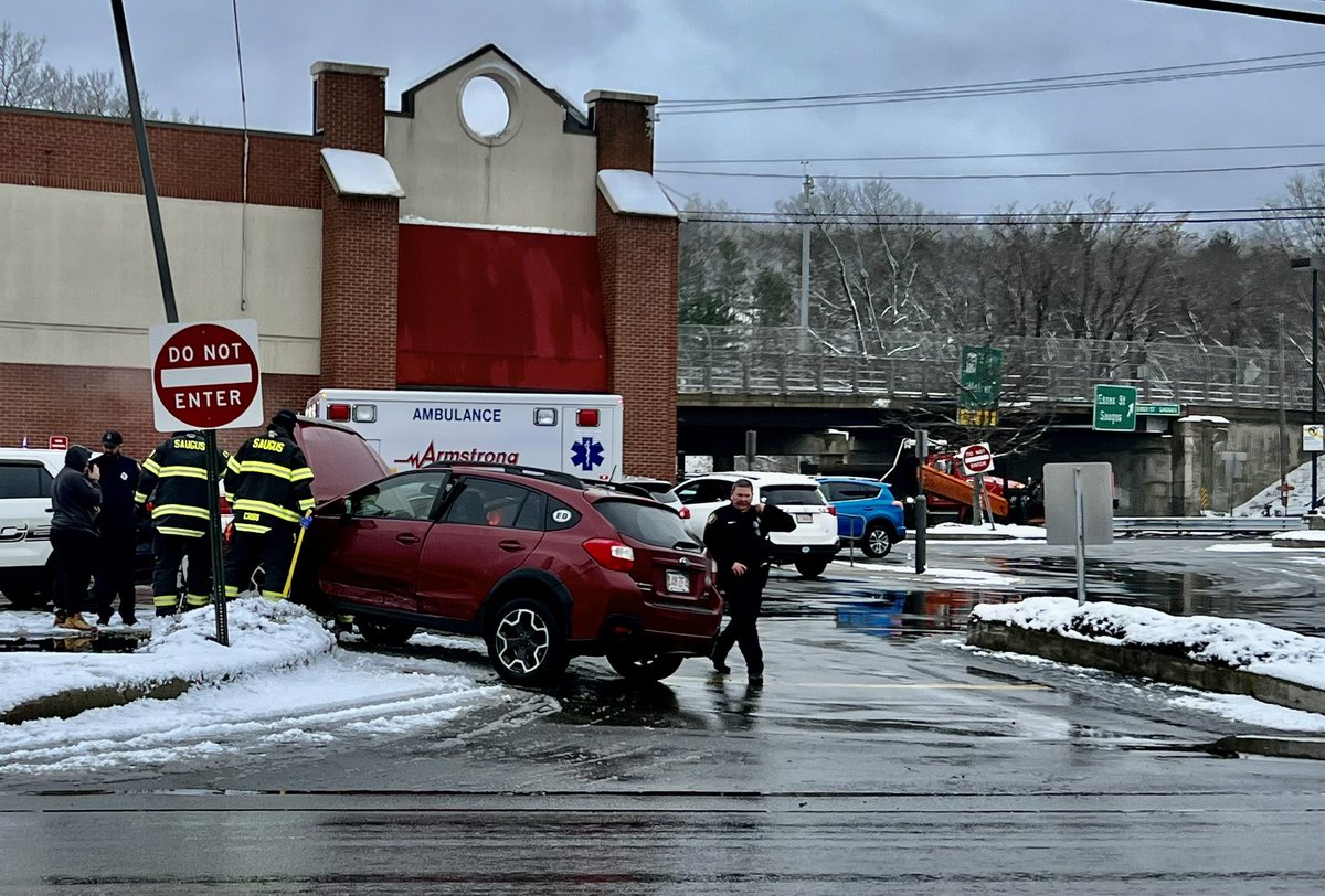 Saugus MA, two car accident entrance to 1288 Broadway one car into a parking lot light pole. No injuries, one car towed
