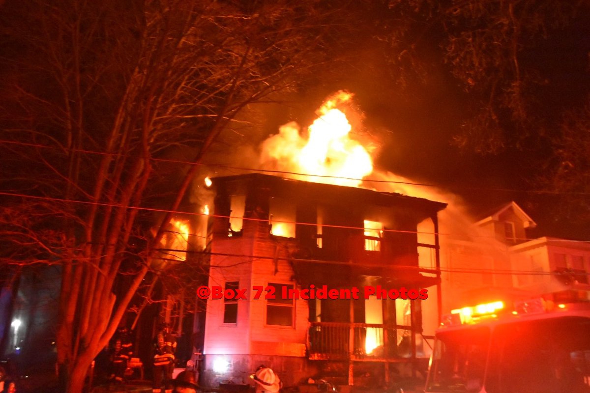 LOWELL MA- 2ND ALARM- 15 Mt Hope St- 2-1/2 story wood frame multi family dwelling