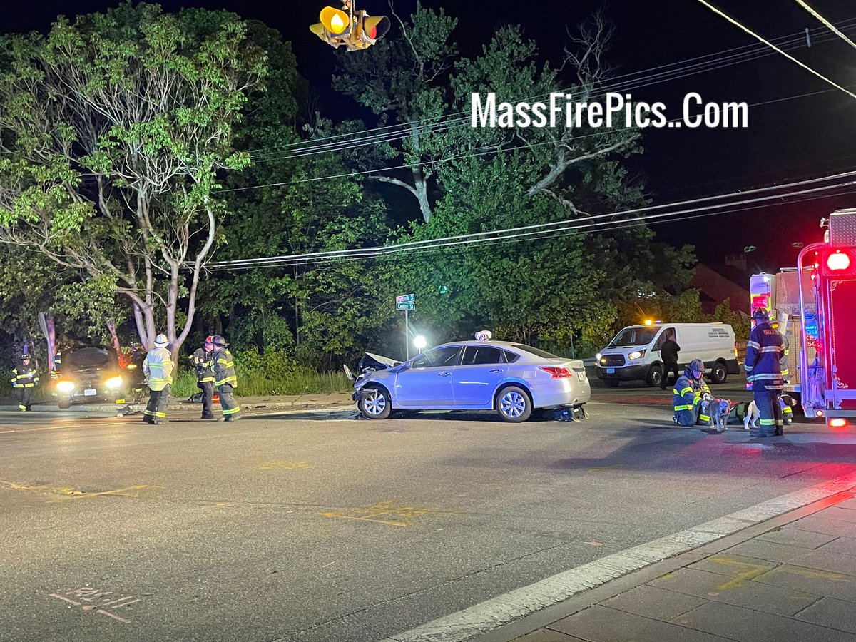 MVA Brockton Ma. Centre St at Plymouth St. 2 car mva, 2 patients, BPD ACO also took 2 dogs from the scene