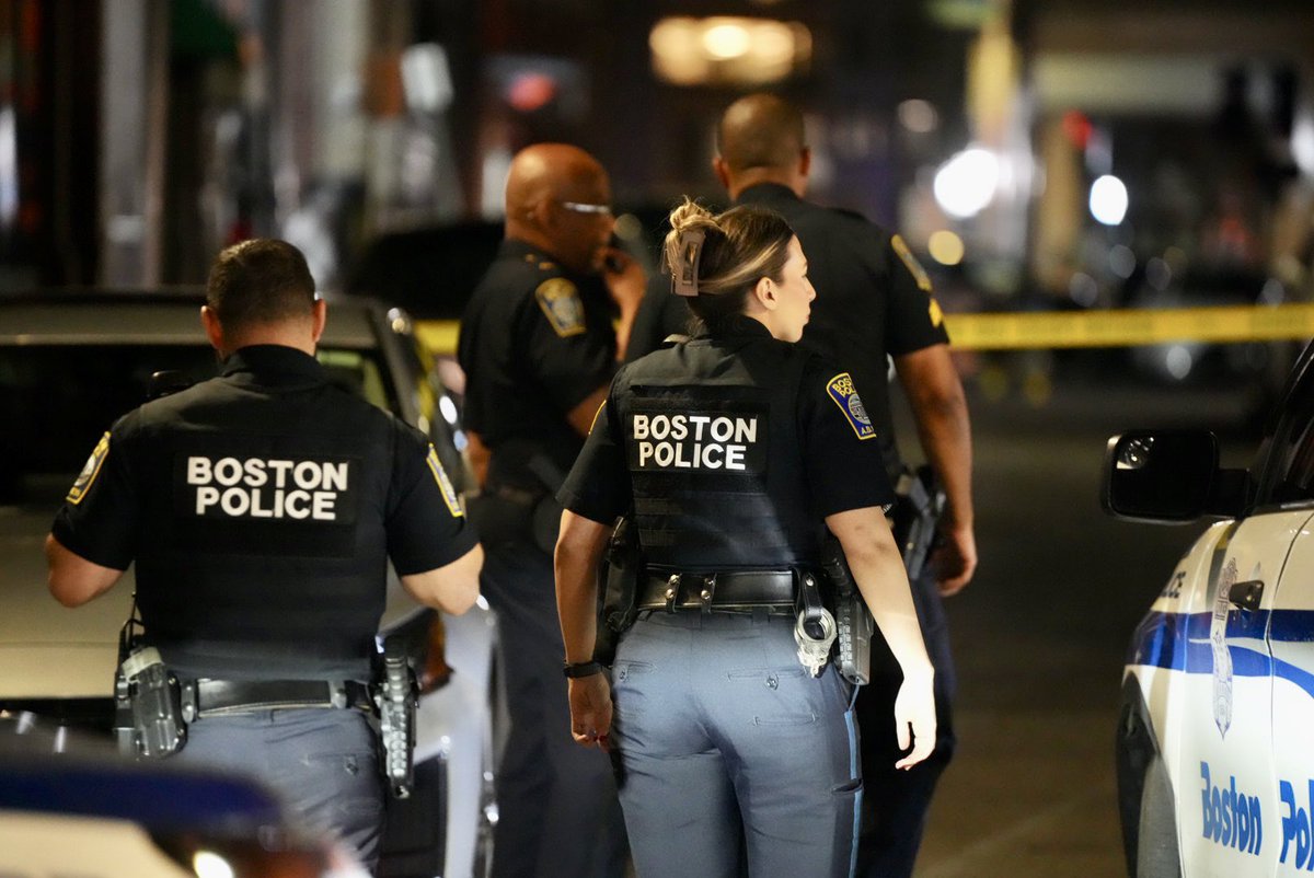 Downtown - Boston Police are searching for a scene of a double stabbing on Kingston St. Two victims self presented to the BMC with stab wounds, one with life threatening injuries. Homicide and Crime Scene has been notified