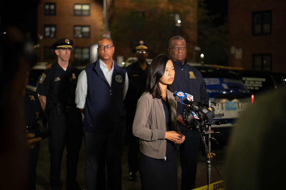 Mayor Wu, Police Commissioner Cox, and DA Hayden were on scene of the multiple people shot and made statements. Police confirmed that 5 people were shot, 2 of which were juveniles. One was 11, the other 14 who had life-threatening injuries. 3 Adults were also shot