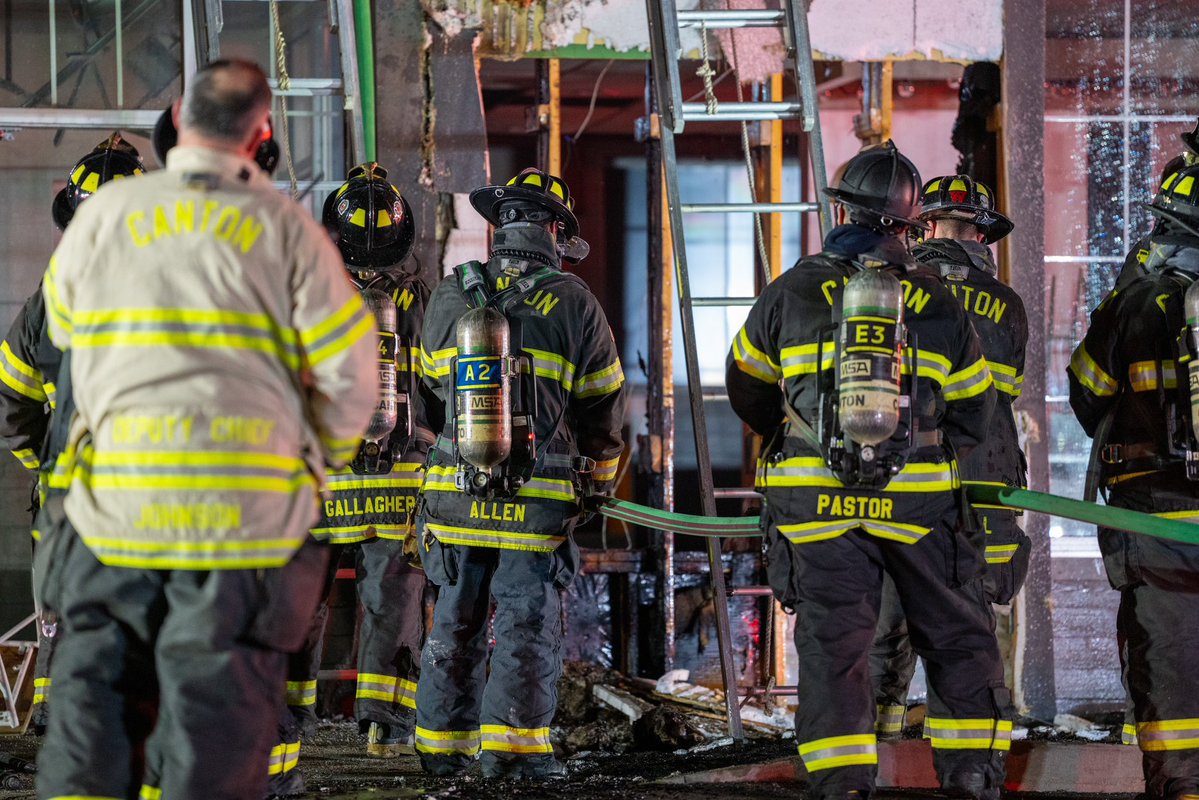 CANTON, MA - Firefighters from Norwood and Canton responded to the McDonald's at 41 Washington St in Canton for a report of a fire. Crews arrived and found a portion of the building on fire and extinguished the fire prior to a significant amount of damage to the building