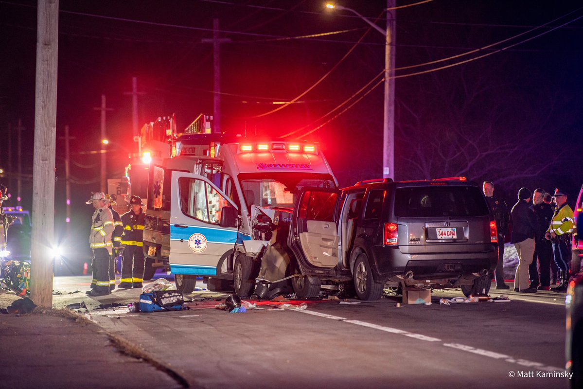A serious head on crash on Main St involving an SUV and a Brewster Ambulance has left 4 people injured, with one person being transported by Medflight. State Police responded for Accident Reconstruction