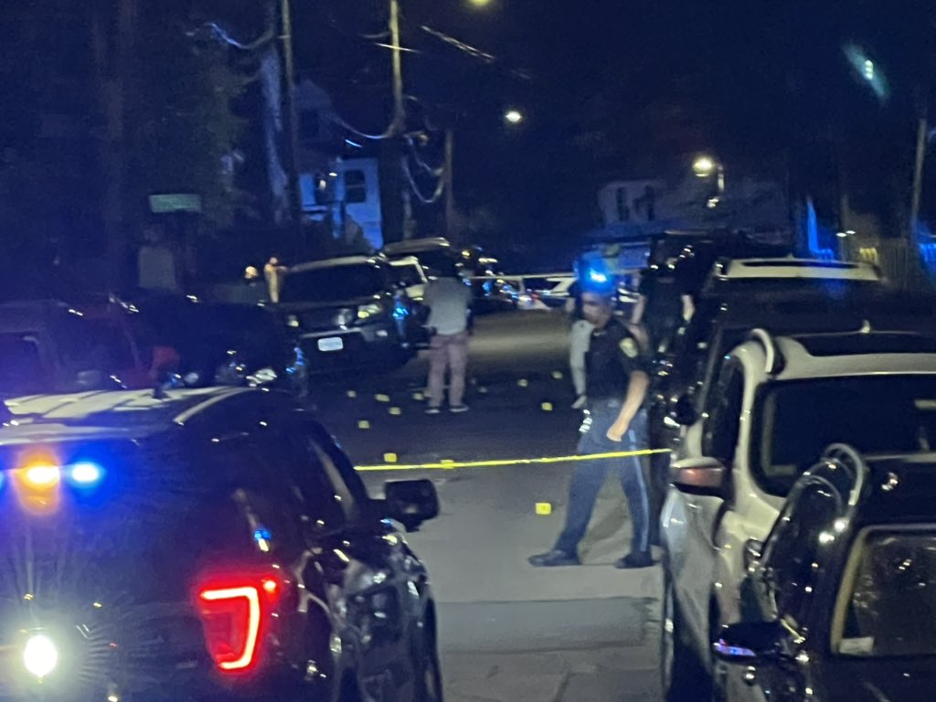 Boston police confirm to @boston25 that at 11:15 BPD responded to 31 Cunningham St. for a report of two people shot. Both victims have non-life-threatening injuries. No arrest have been made at this time. 