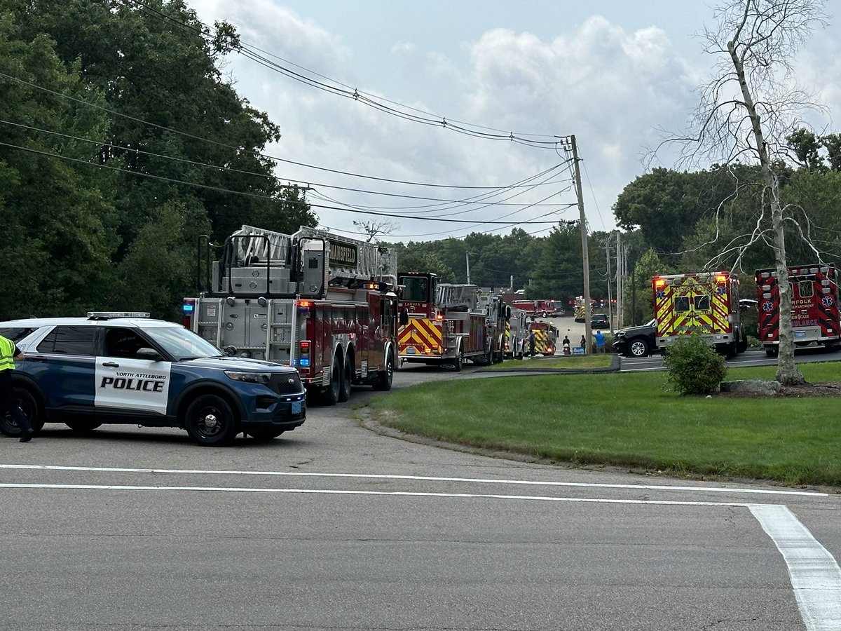 There is a massive emergency response to an industrial complex in North Attleboro. Crews have blocked off Larsen Way after reports of a gas leak 