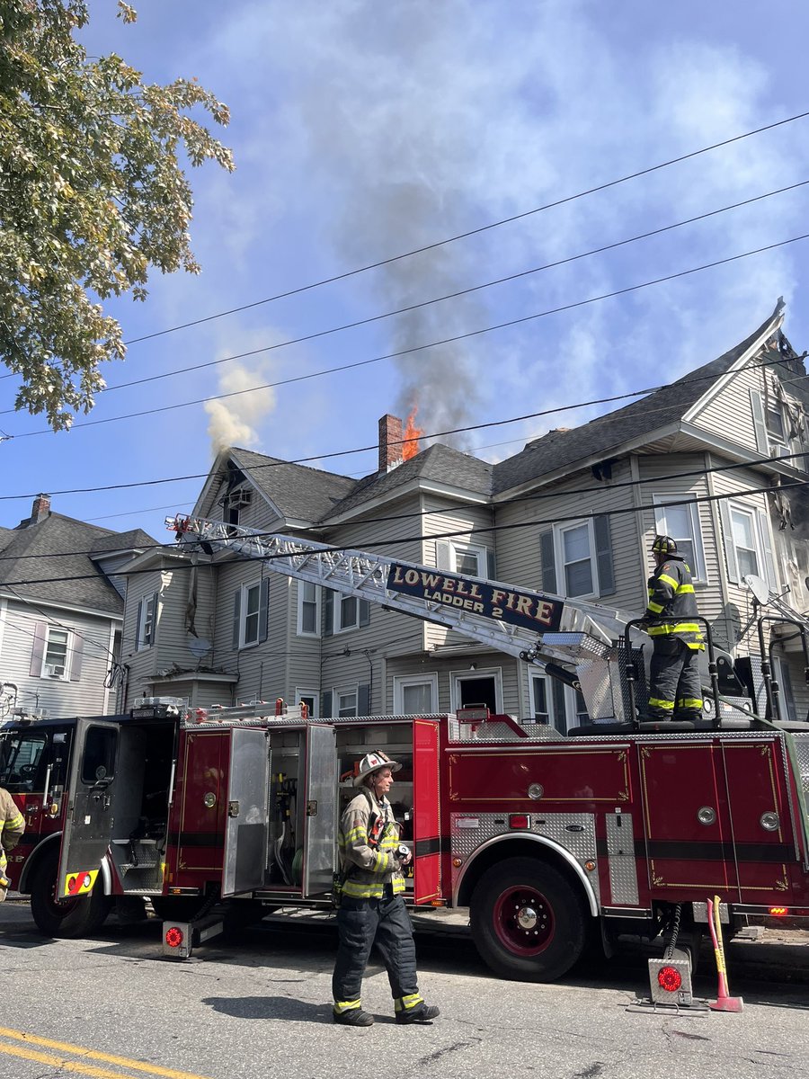 Lowell, Massachusetts 5th Alarm house fire Lowell, Massachusetts - News ...