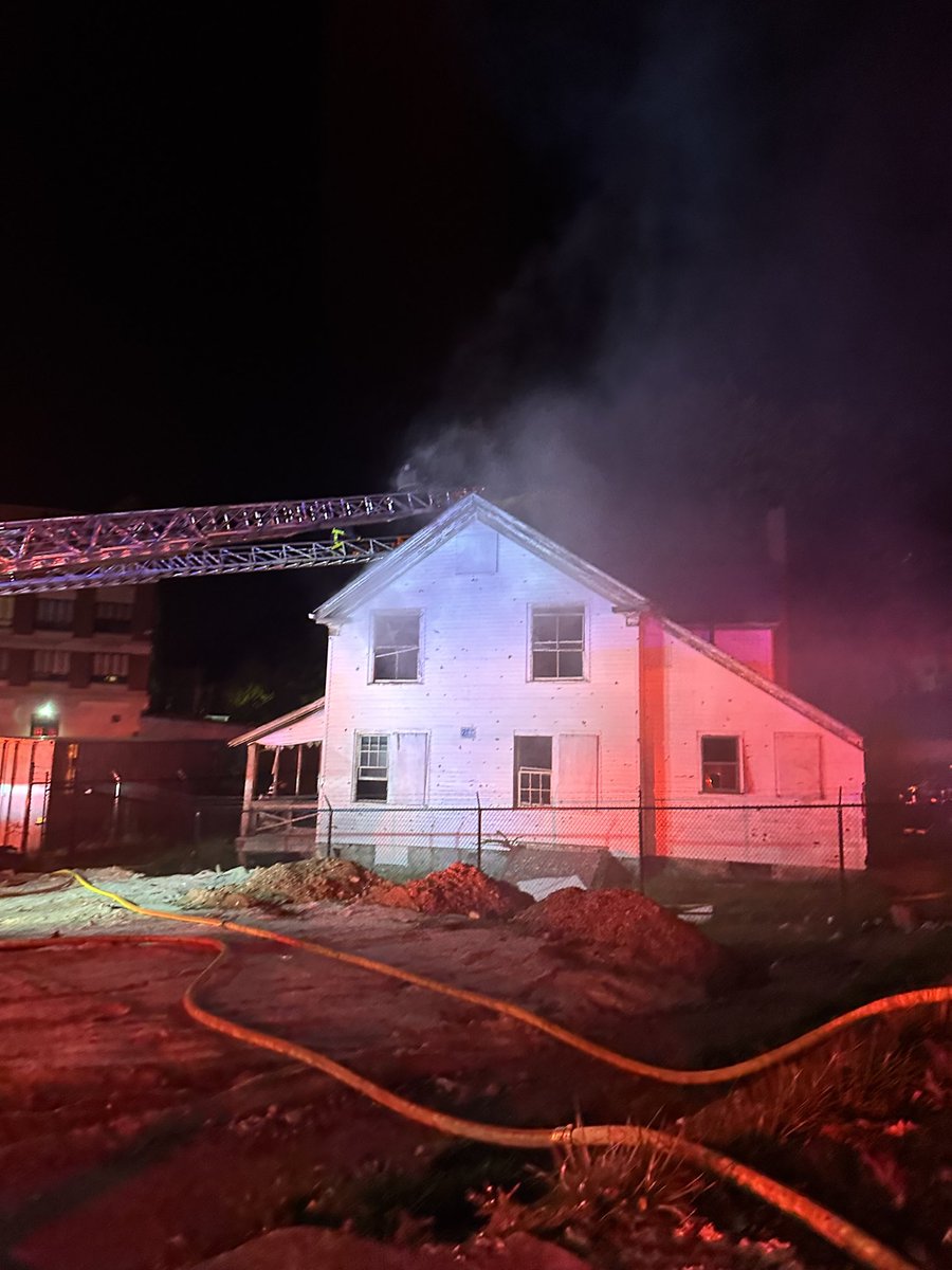 Companies were able to quickly extinguish a fire in a large boarded up building at 207 River st. Mattapan. No injuries to report the BFD-FIU is on scene to determine the cause