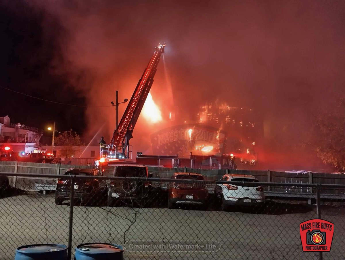 mass fire buffs member 702 Michael  Layhe  on scene of the fire in Peabody ma 100 rear Main Street