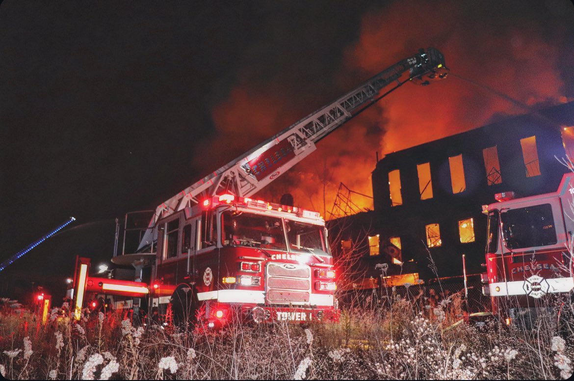 Striking a 9th Alarm Chelsea MA early this morning