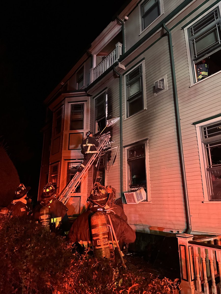 Companies were able to quickly stop the fire from spreading to the 2nd floor  with an aggressive attack from the interior and using ground ladders