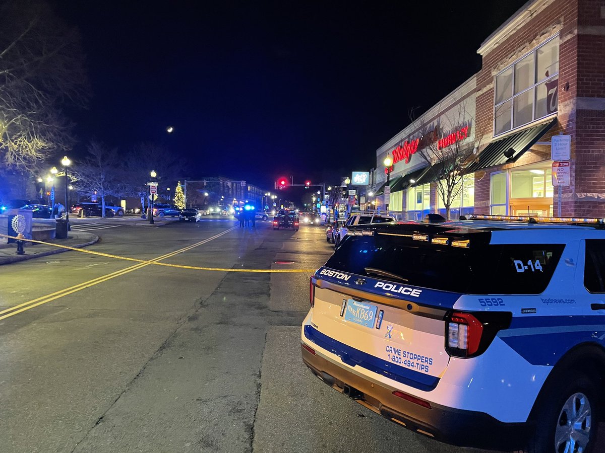 BPD says suspect in custody in connection with  stabbing of tow truck driver on Cambridge St in Allston. MSP located suspect’s vehicle at Clarendon & Back St. in Back Bay Boston