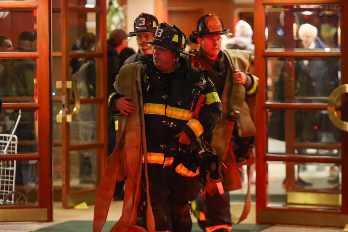 Fire in Cambridge tonight box 1581 for a mattress fire on the 8th floor of a high-rise OMD on Cambridge Pkwy. Crews quickly extinguished the fire and assisted several occupants sheltering in place on floors above