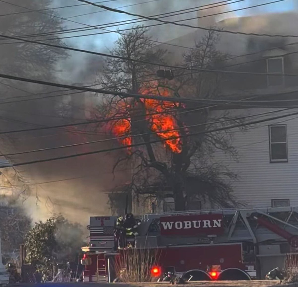 2nd alarm of fire Woburn Ma, box 534, fire location 49 Mt Pleasant St