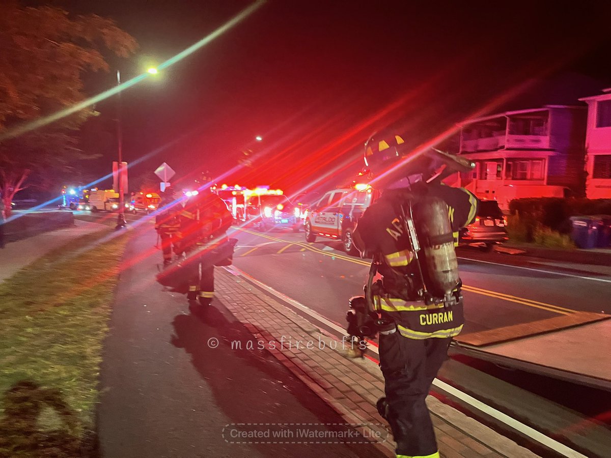 Somerville ma 2nd alarm 268 powder house blvd  crews got a 911 call for a structure  first arriving crews found heavy fire showing from the 2nd floor window  with rescue is being made great stop by Somerville FD