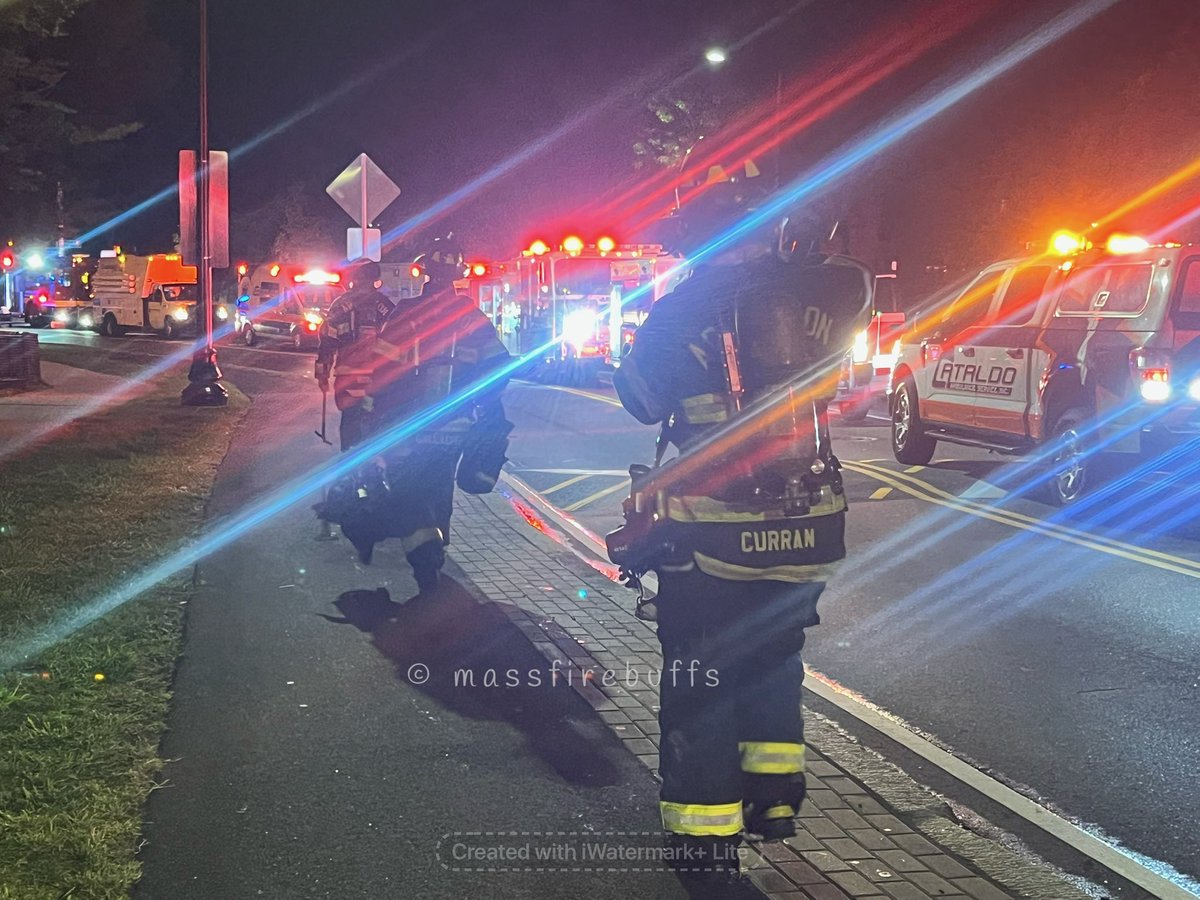 Somerville ma 2nd alarm 268 powder house blvd  crews got a 911 call for a structure  first arriving crews found heavy fire showing from the 2nd floor window  with rescue is being made great stop by Somerville FD