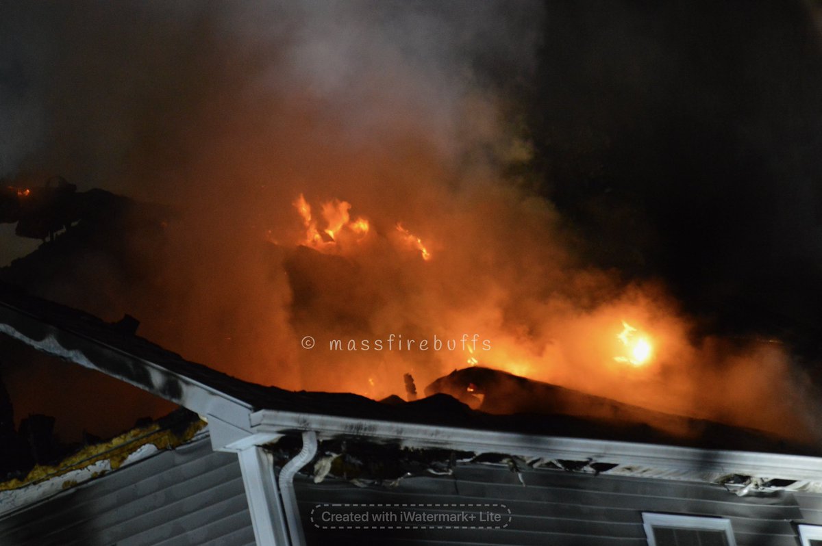 mass fire buffs members MFB-C2 MFB-C2A on scene in Winchester ma 40 white street