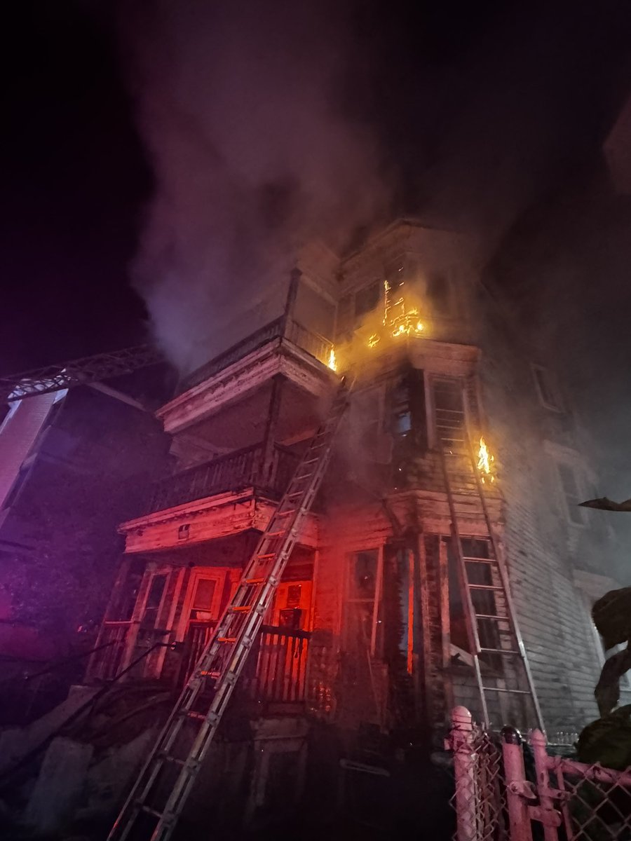 Heavy fire has been knocked down at Baird St fire. Firefighters are opening walls on all 3 floors checking for extension. All residents &amp; pets have been evacuated