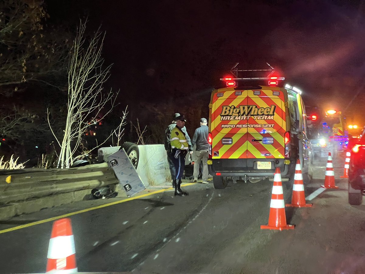 MassStatePolice confirm driver of tow truck killed along Rte. 140 in Freetown after an accident forced it from the overpass onto Washburn Rd. below. 140 remains down to 1 SB lane