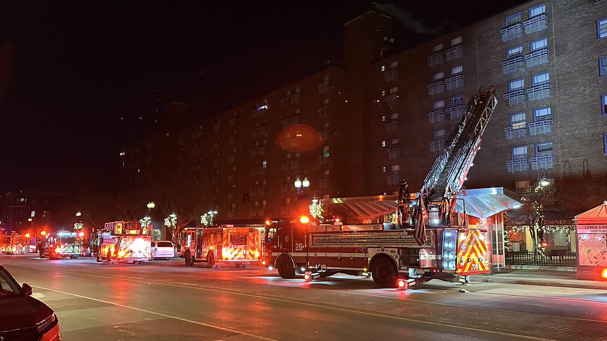 Boston fire on scene at 1850 Washington St for an odor of smoke.