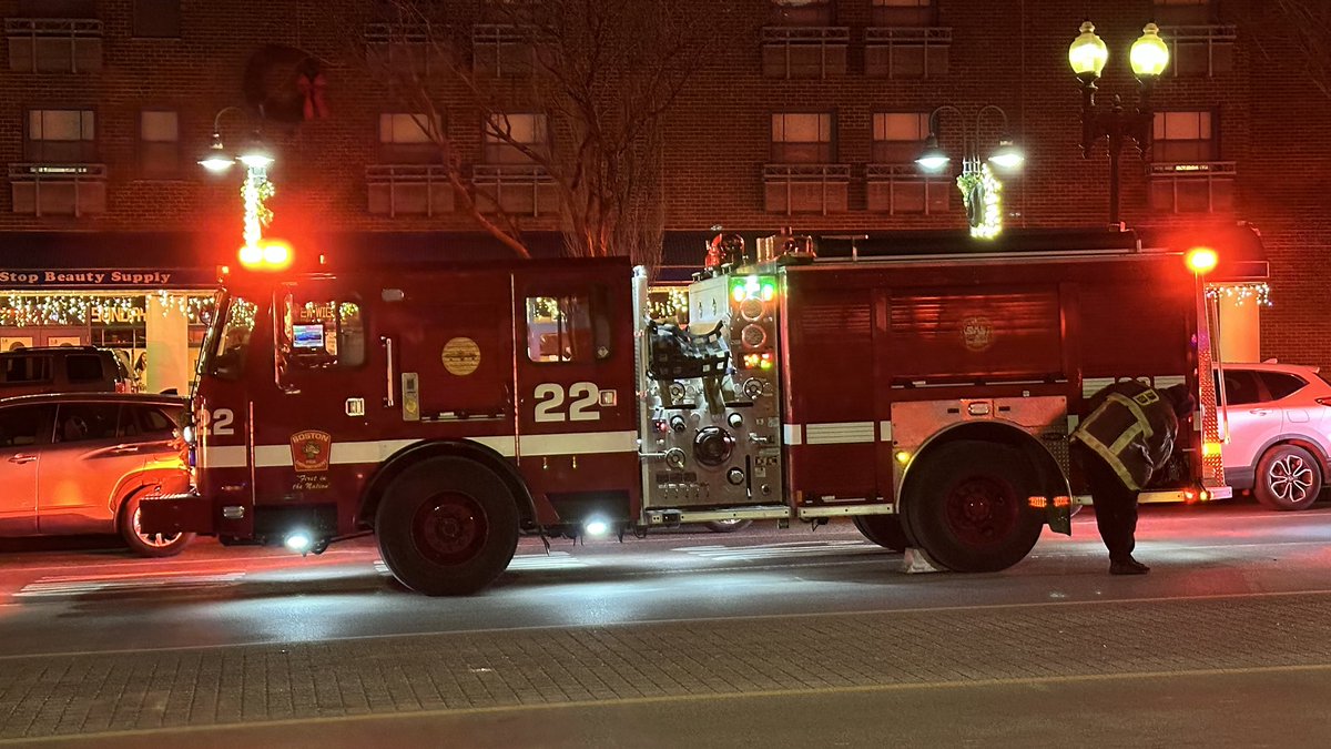 Boston fire on scene at 1850 Washington St for an odor of smoke.