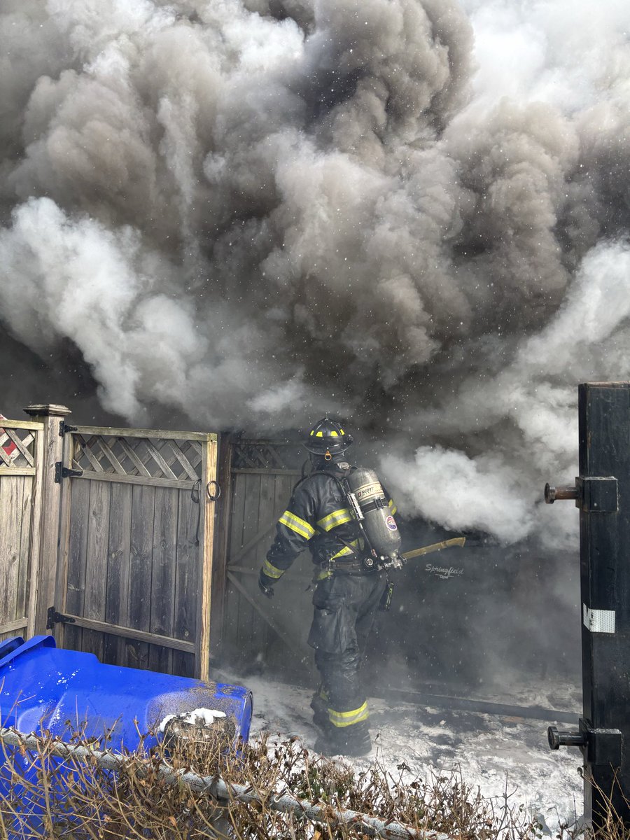 22 Achshnet Ave.  3 alarm fire. There are no reported injuries structure was under renovation and unoccupied.  Springfield Arson And Bomb Squad is investigating