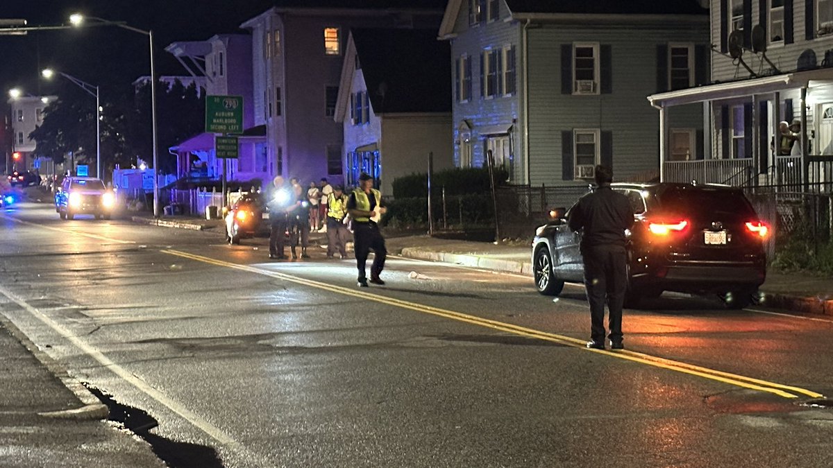 Worcester, 500 block of Cambridge St, pedestrian struck. WEMS transporting patient Priority 1 to UMass on Lake Ave. 